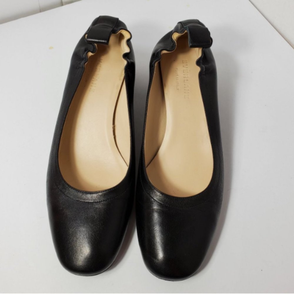 Everlane black leather size 8 pumps